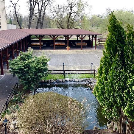 Hotel Piastowska Chojna Екстериор снимка